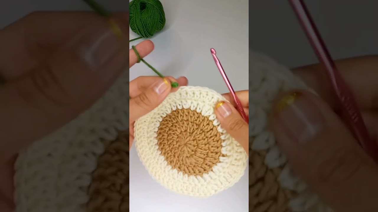 How to Change color in crochet /start in the round with another color in crochet