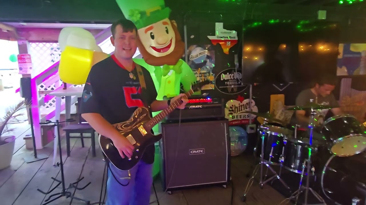 Readymade covers Default's song Wasting my Time at Durado's in Surfside Texas March 14, 2026 🍀