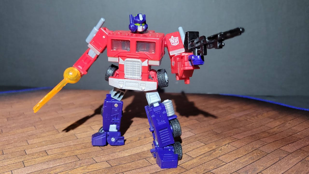 Transformers Legacy United Deluxe Class G1 Universe Optimus Prime - ArcNeo Reviews