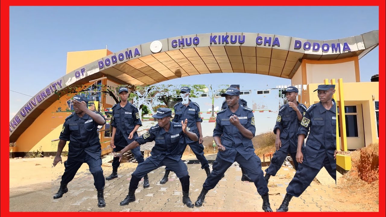 CHUO KIKUU CHA DODOMA WAKIRI KAZI YA KIZALENDO YA SUMAJKT GUARD LTD.