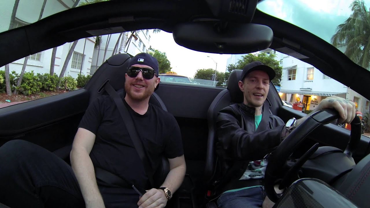 Coffee run! ft. errrk pryds!
