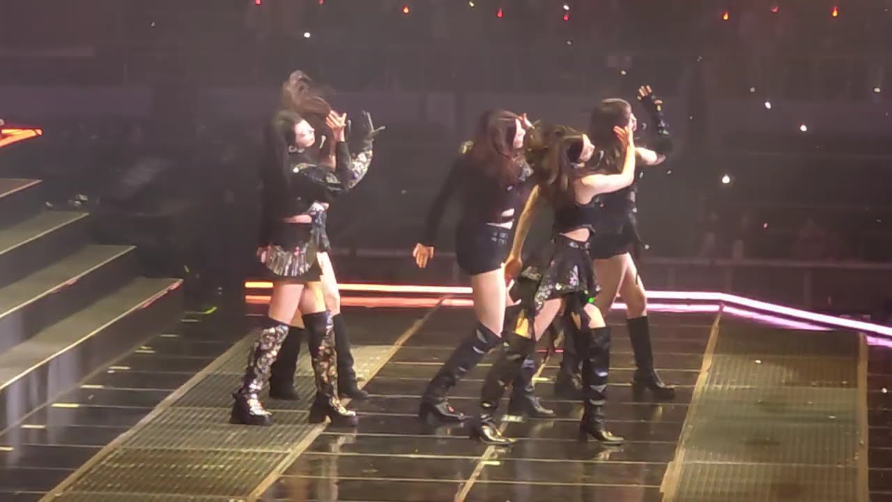 LE SSERAFIM - Ash, HOT │ 260201 ENCORE IN SEOUL DAY2