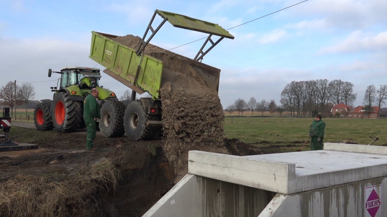 Prefab brug installeren met loonbedrijf Terhuf Trekkerweb