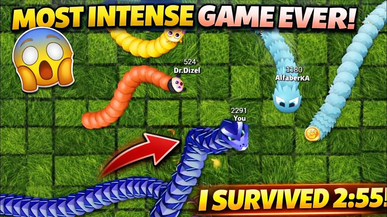 Snake eating gold coin | most intense game #snake #snakegame #wormszone #trending 