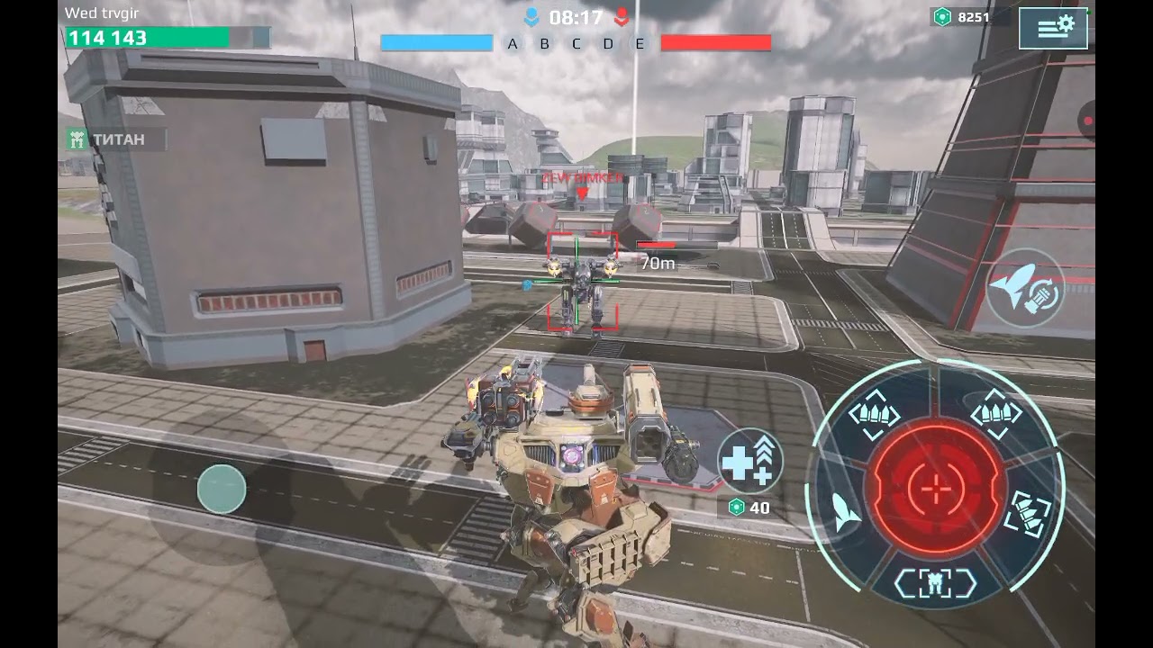 Проверяем способности нового робота в war robots