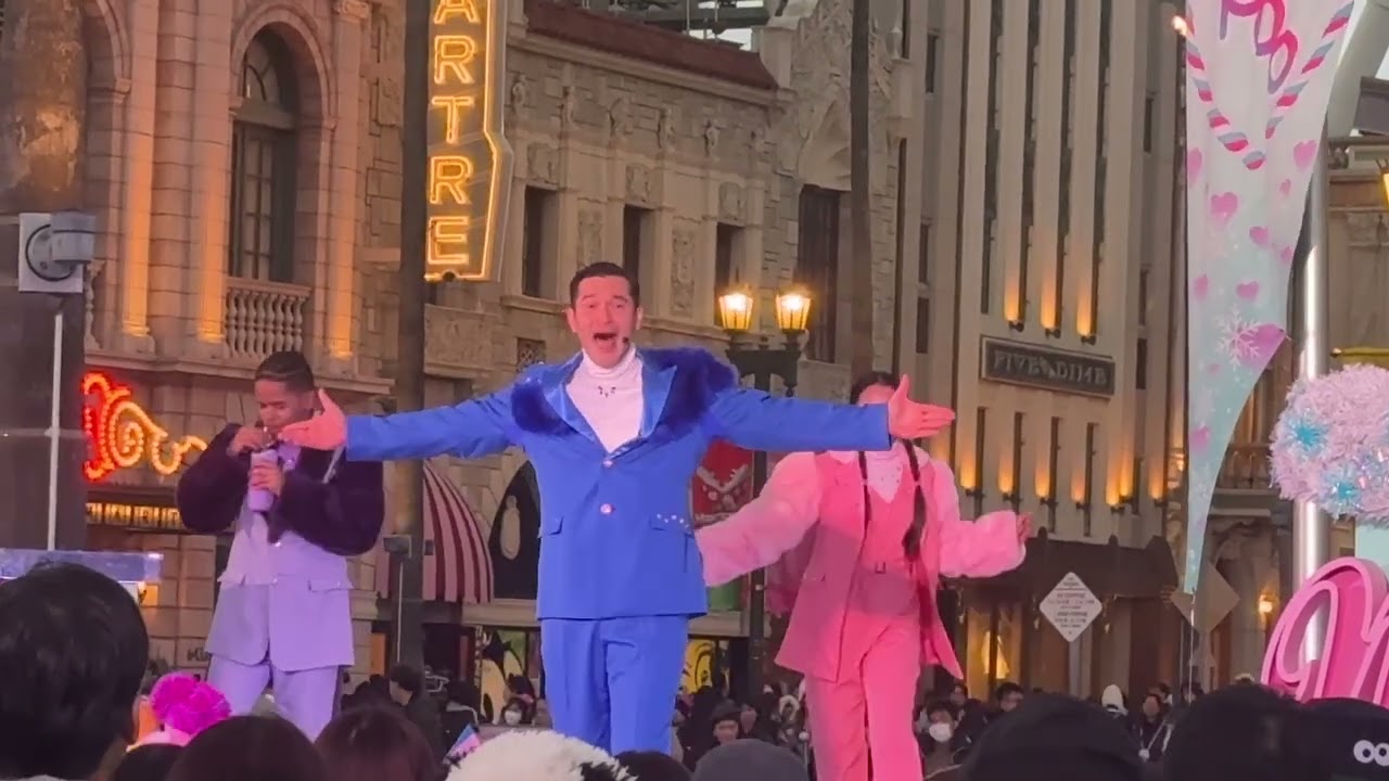 Power of Pop Christmas Holiday Heartbeat at Universal Studios Japan.