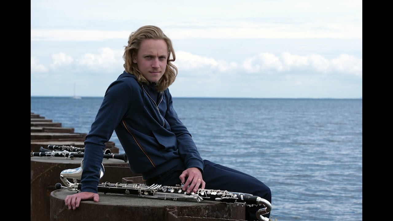 Jonas Frølund plays Carl Nielsen’s Clarinet Concerto