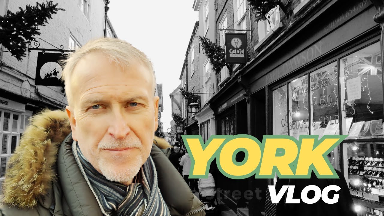 YORK VLOG: Christmas Market, Sushi and York's Newest Pub