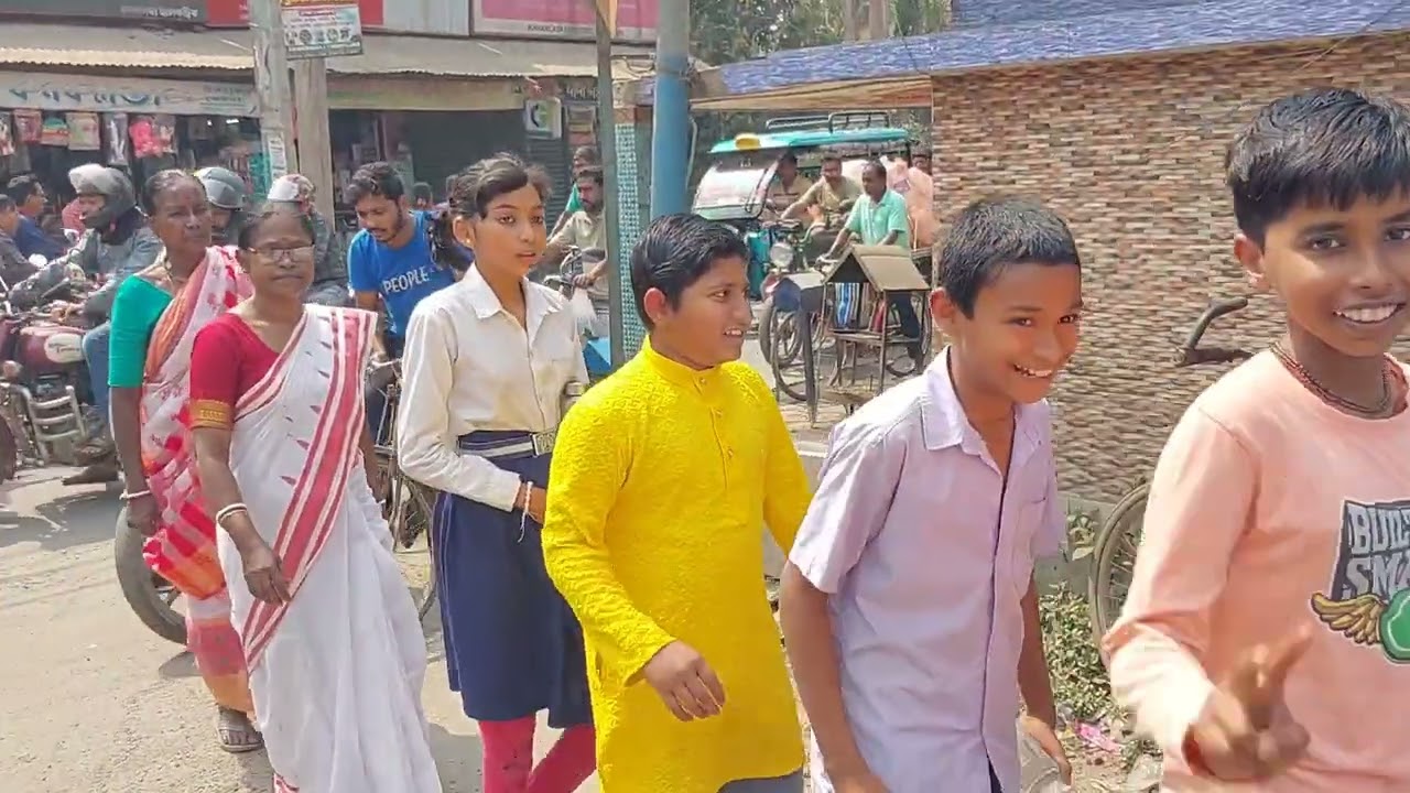 ভাষা দিবস-অস্তিত্বের শিকড়কে ছুঁয়ে দেখা