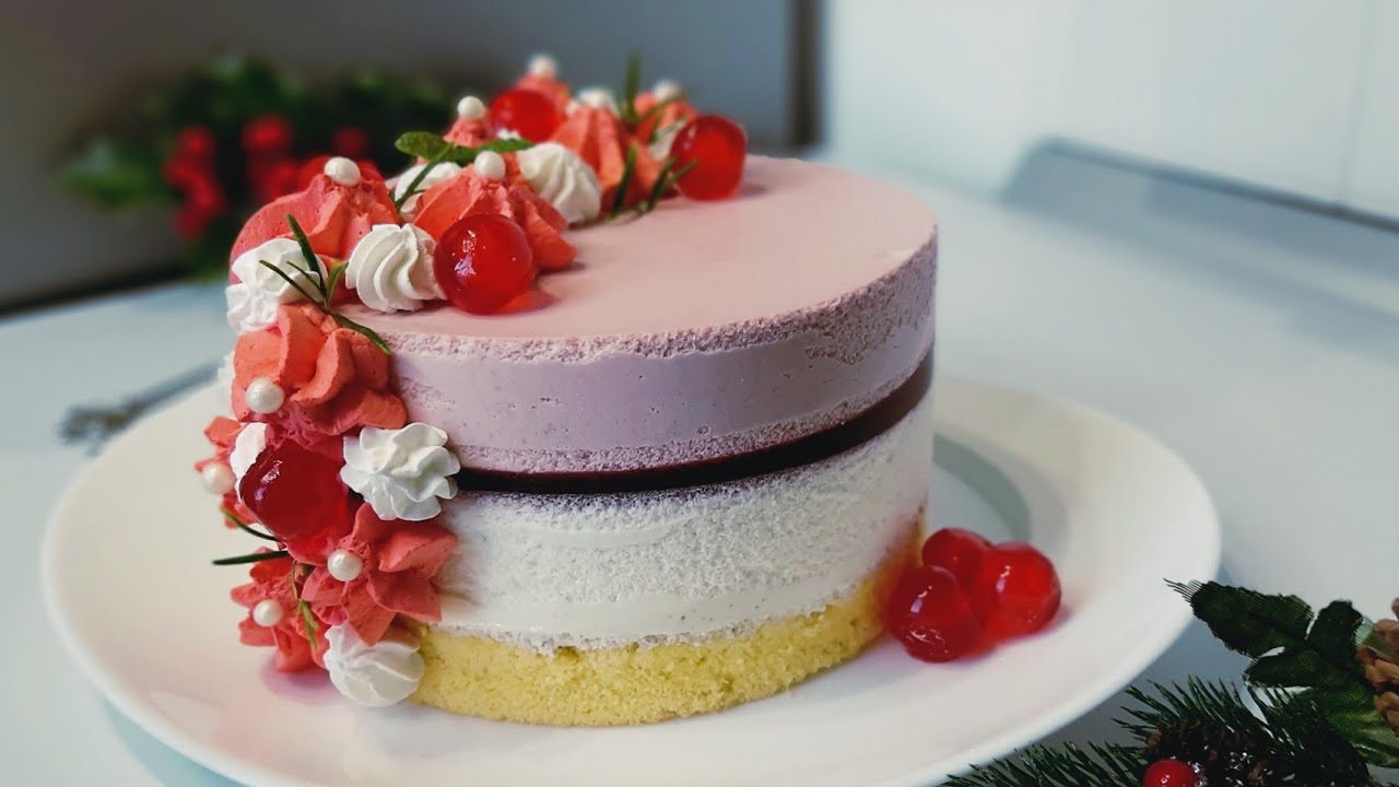 Cel mai delicios si usor de preparat tort cu mousse de ciocolata alba si visine - un gust unic!