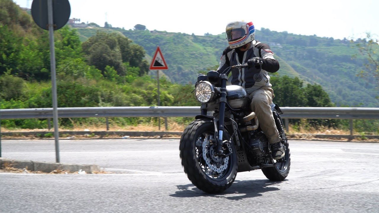 Special Triumph Bonneville T120 by Moto Design Customs