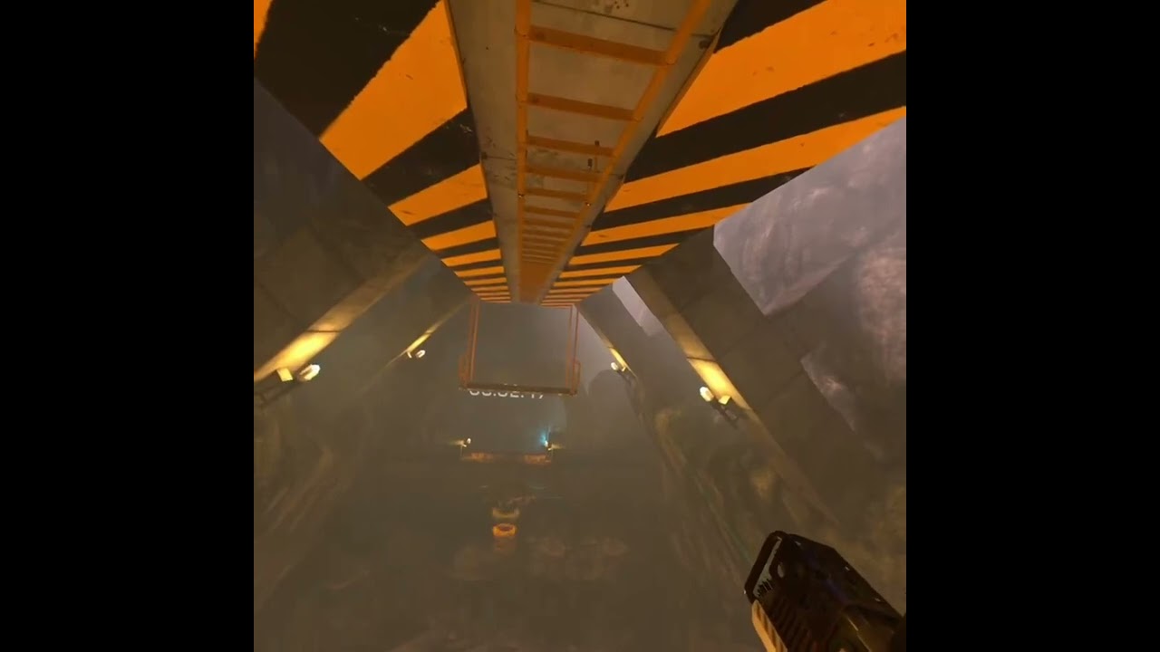Crowbar grappling hook? #shorts #bonelab #VR