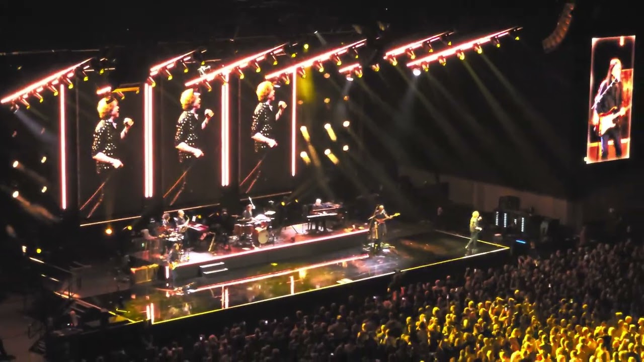 Simply Red  - Something got me started/Royal Arena København oktober 2025