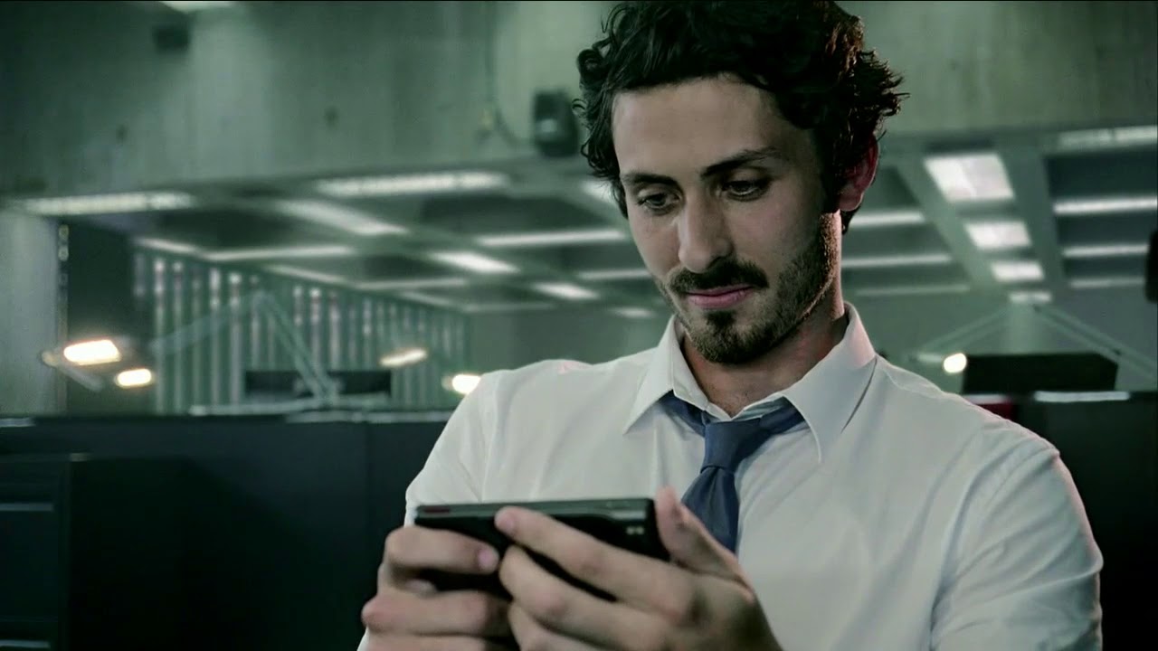 Droid X ad - Blockbuster On-Demand