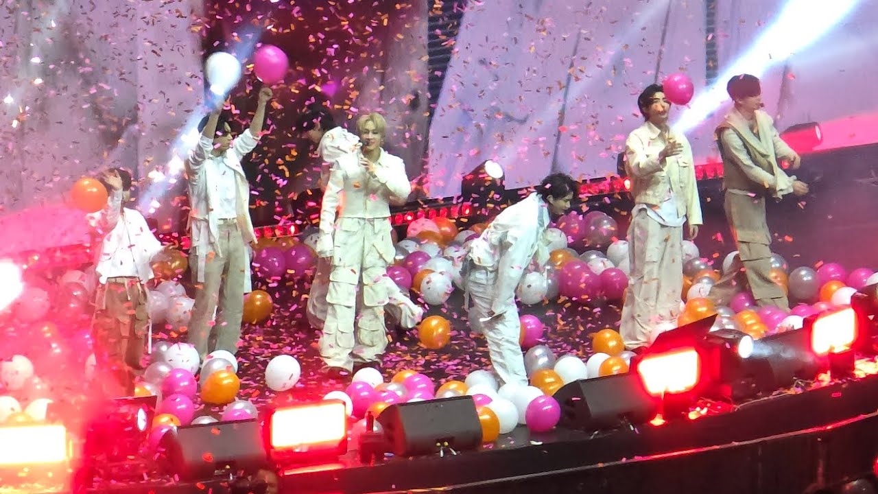 DES7INED - ENHYPEN | Dunkin FUNMEET [FANCAM] 241206 4K