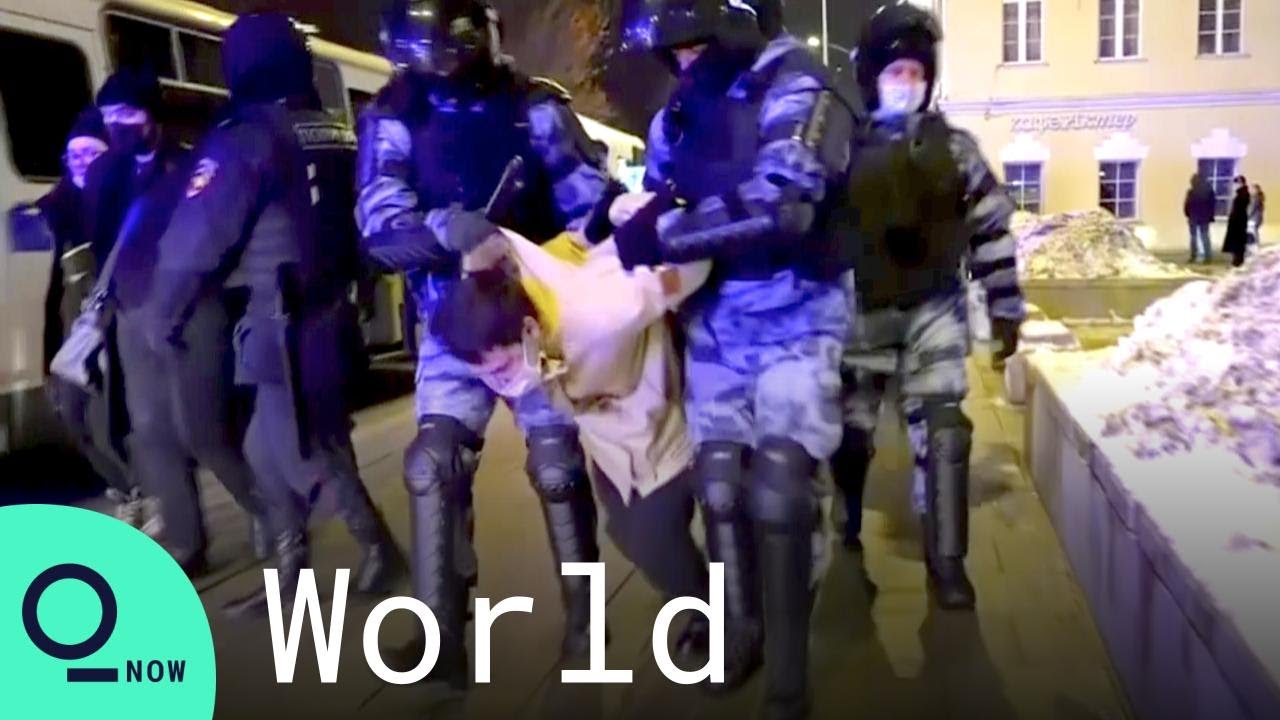 Navalny Protests: Nearly 1,000 Detained as Supporters Demonstrate in Moscow