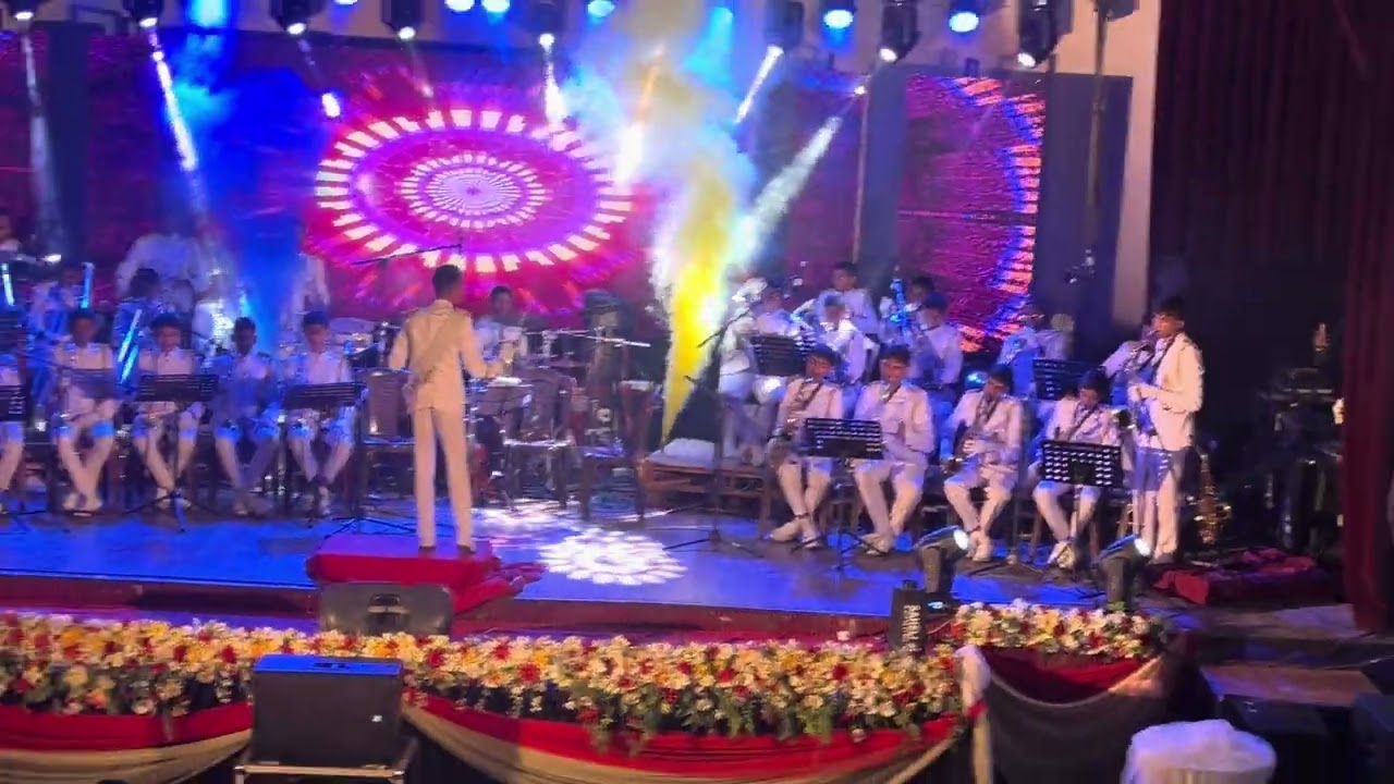 Senior Brass Band of Kegalu Vidyalaya | Hips Don’t Lie 🎶 | Les Troyenza Band Show '25 