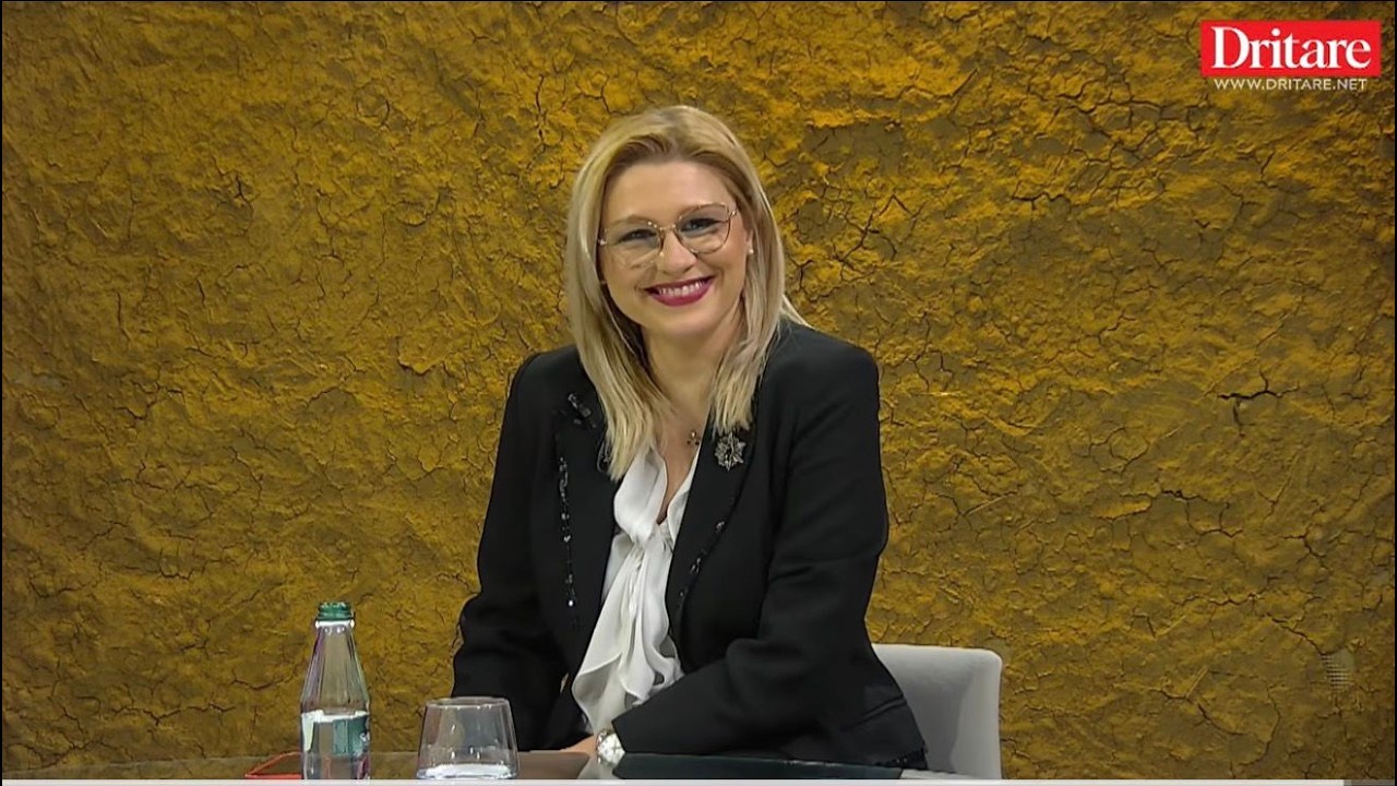 A do të jemi në BE në 2030? Avokatja ia plas të qeshurit në studio!