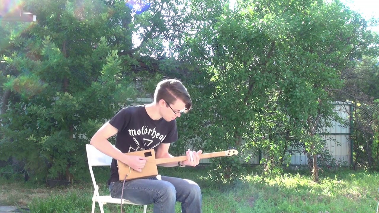 Motörhead - Ace Of Spades (cardboard cigarbox guitar cover)