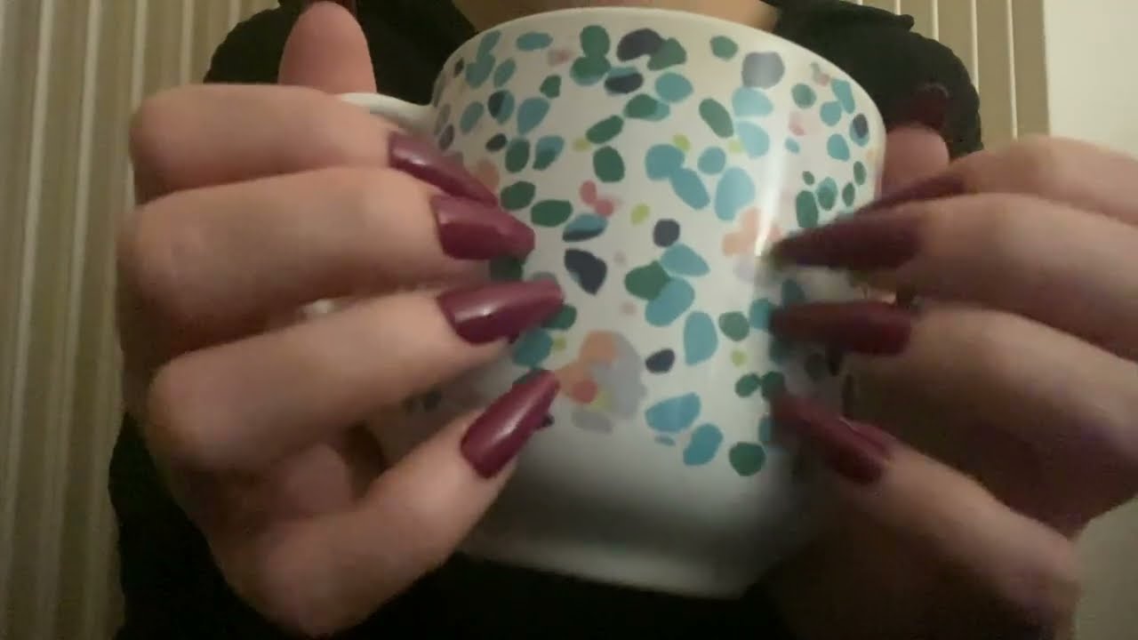 ASMR | Fast tapping on mugs ☕ my favorite dish 😂 (no talking)