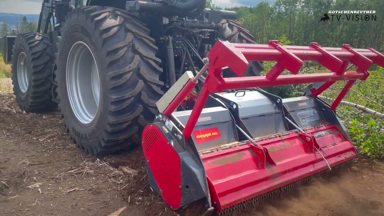 Kotschenreuther Systemschlepper mit Forstmulcher, der Alleskönner im Forst-, Land-,Kommunalbetrieb
