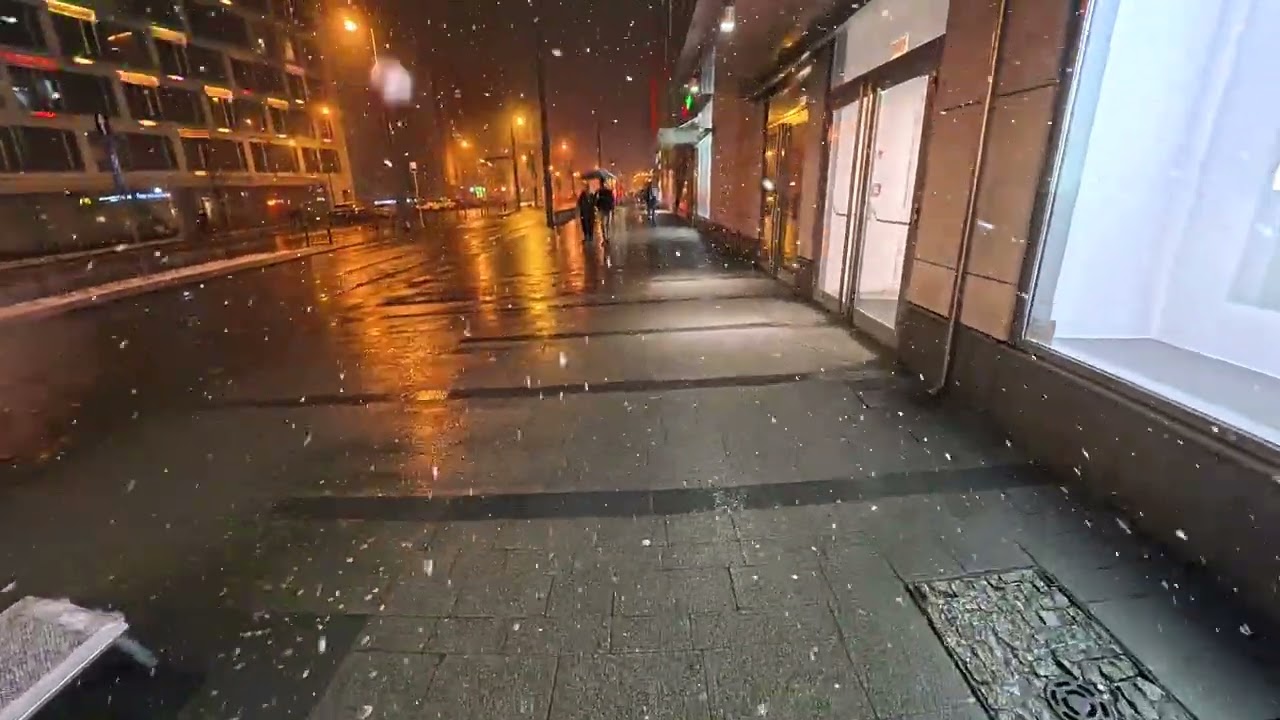 2026214波蘭克拉克夫_車站外大雪