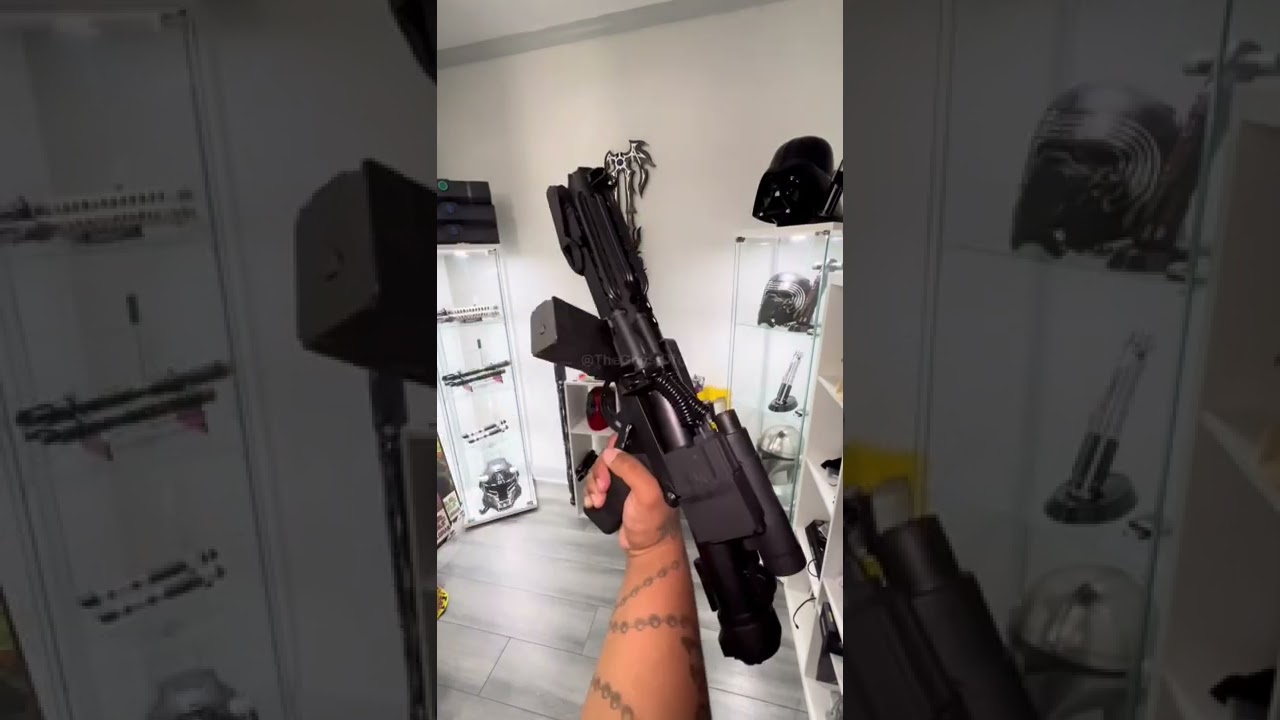 Star Wars E-11 Airsoft Blaster Replica