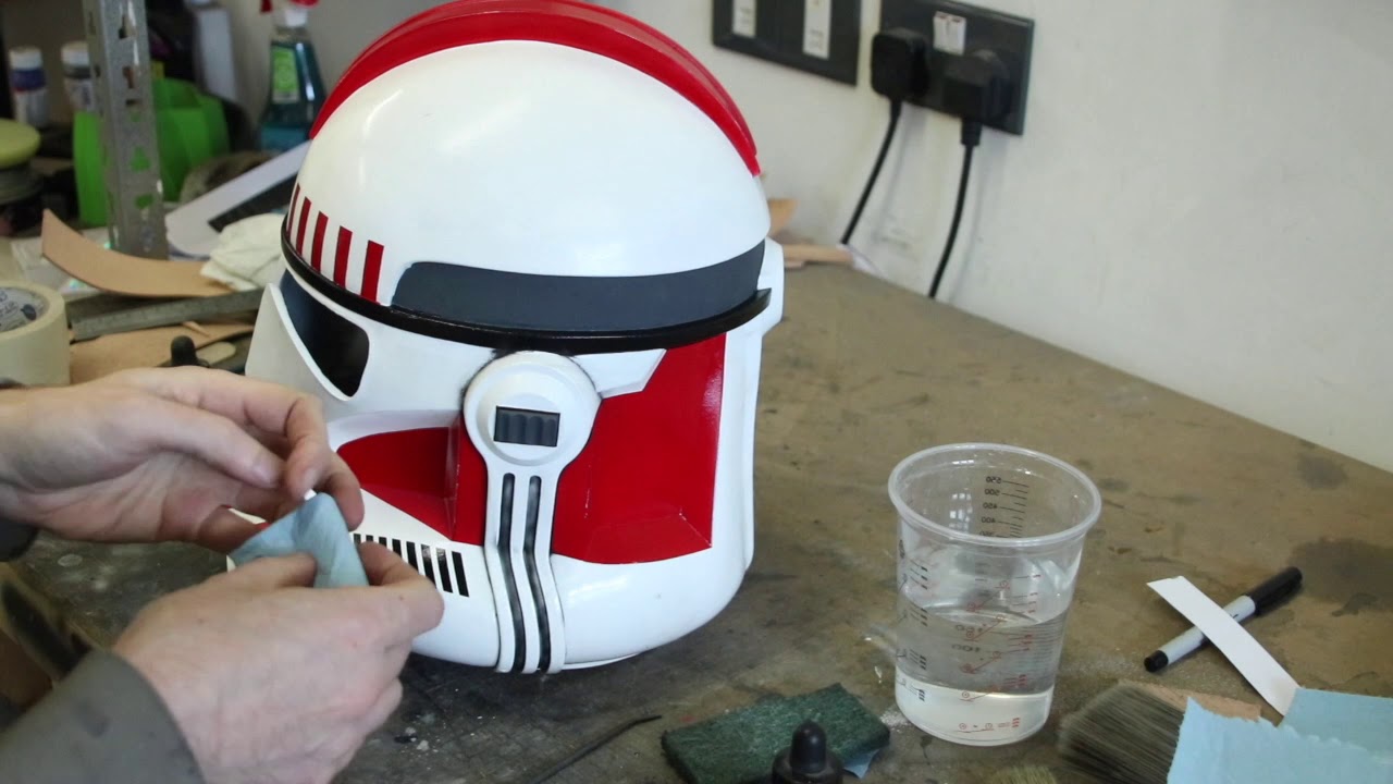 Star Wars Cosplay - Weathering a Clone Trooper - Shocktrooper helmet