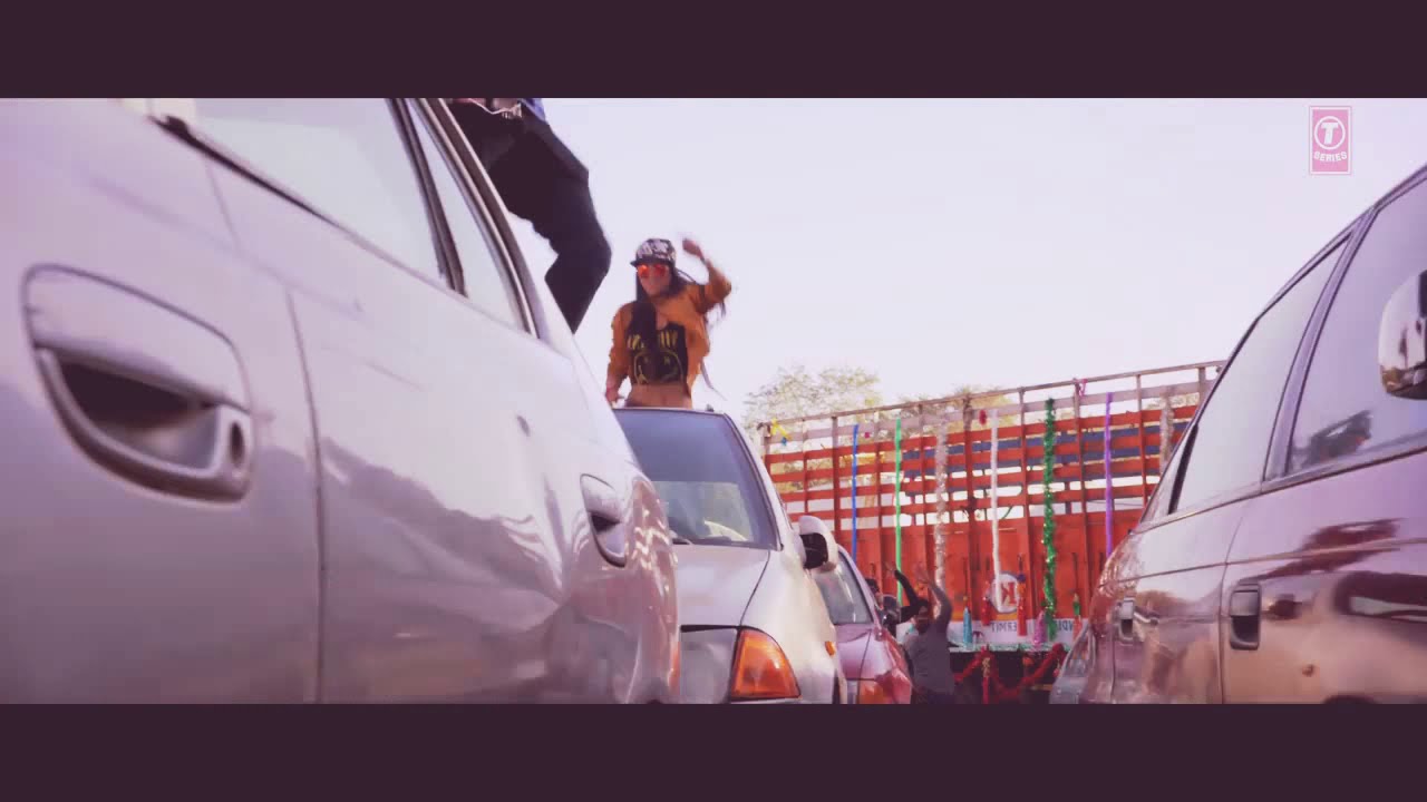 Jaao lafange Na ishq me le pange Hindi song