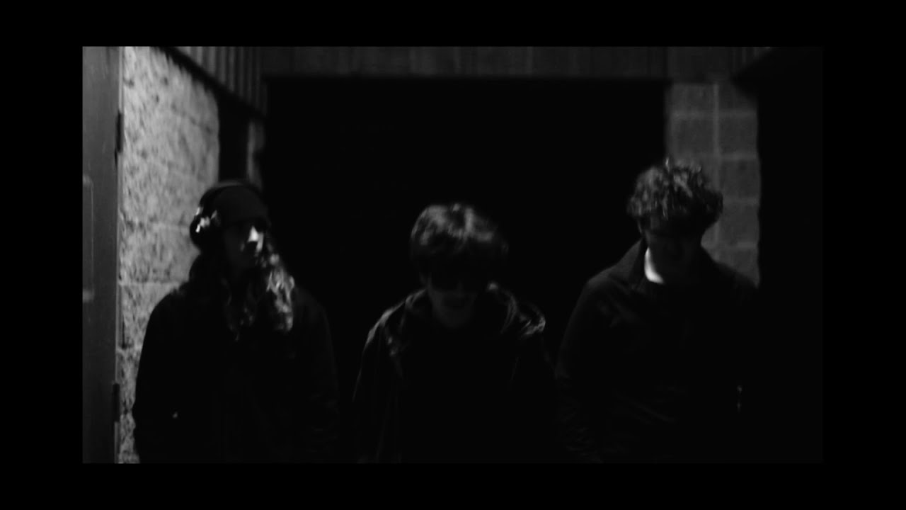 Kensett - Hold Onto You (Official Video)