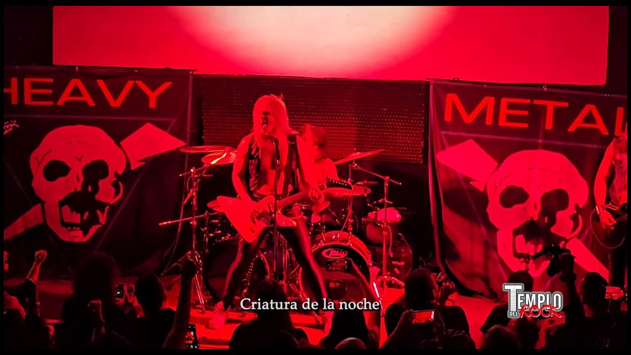 ENFORCER - UNDYING EVIL CON LETRAS A 2 CAMARAS - TEMPLO DEL ROCK