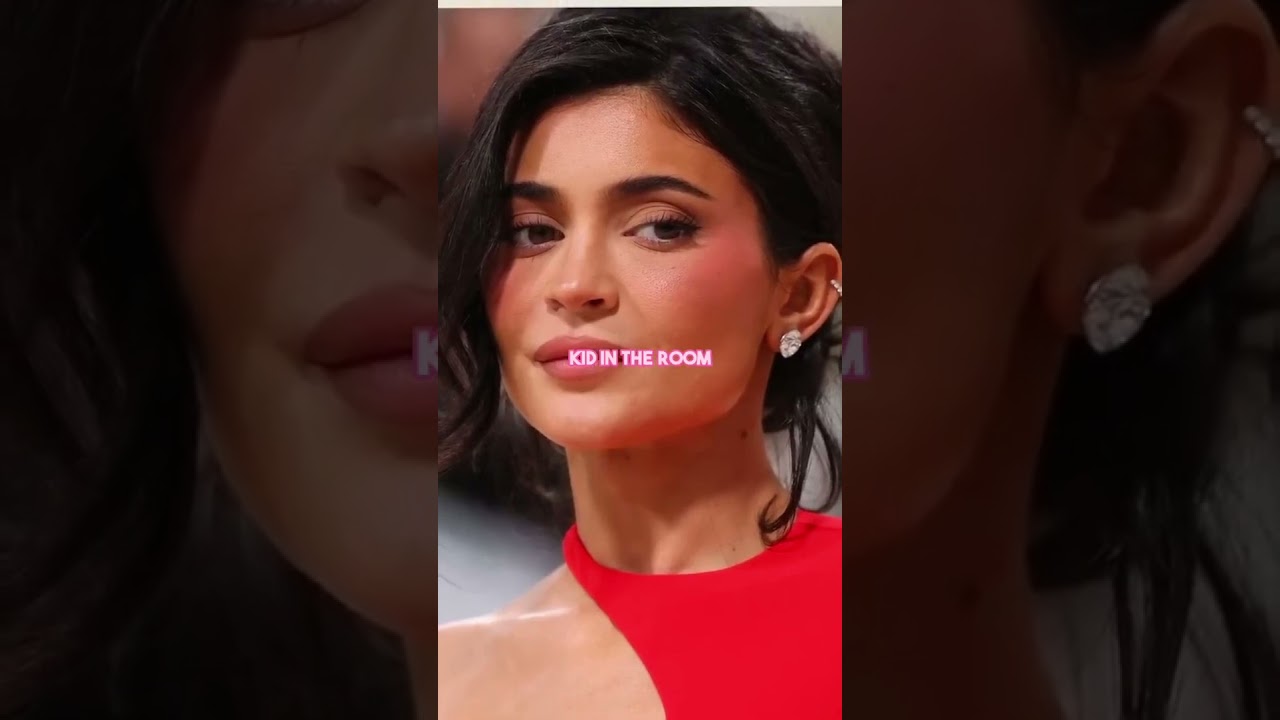 Kylie Jenner Denies Plastic Surgery Rumors