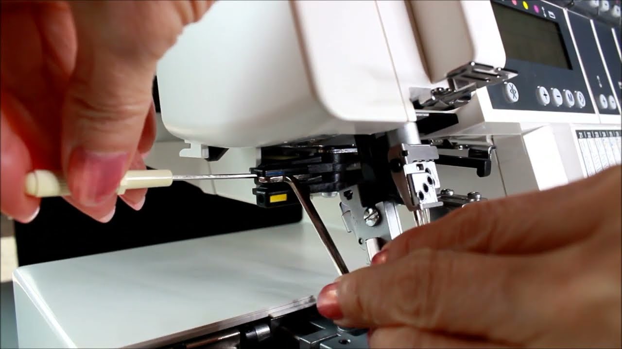 Pfaff Creative 4874   Stitch 23 set up and threading