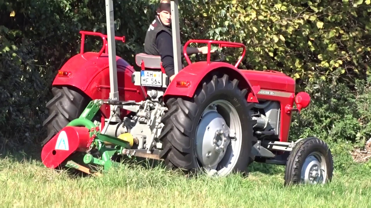 MF30 Wiese mähen mit Messerbalken