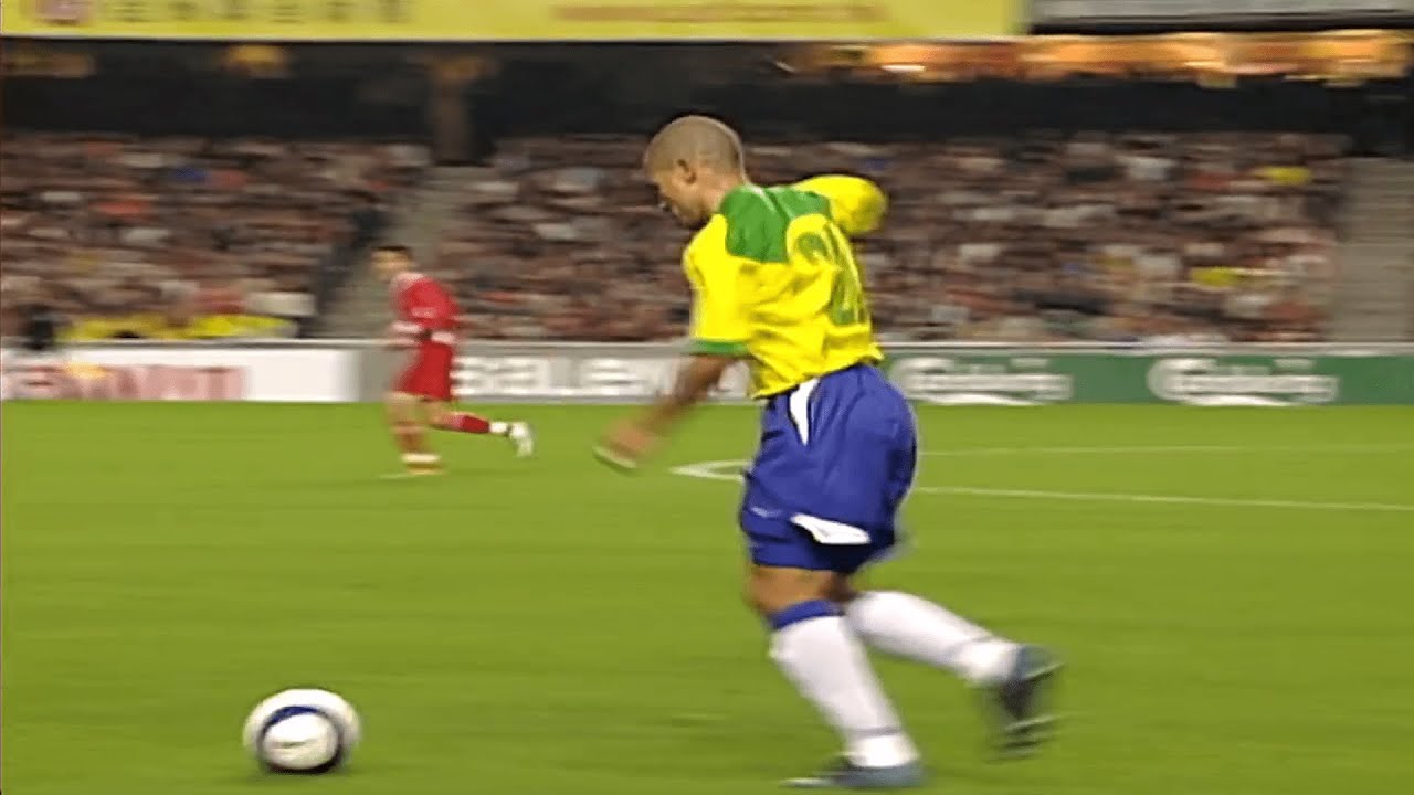 Todos os Gols de Alex pela Seleção Brasileira