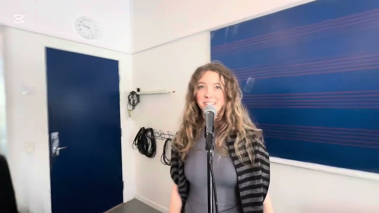 Love me again