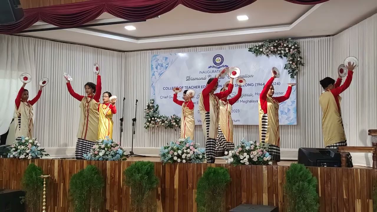 Jaintia Shad Pliang (Plate Dance) by the students of PGT during its diamond jubilee celebration