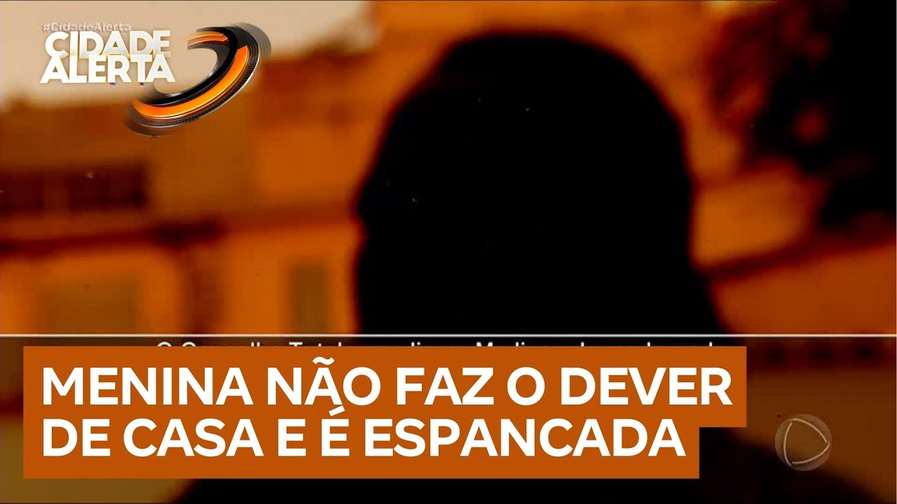 Homem espanca filha de 8 anos até a morte por ela não ter feito o dever de casa