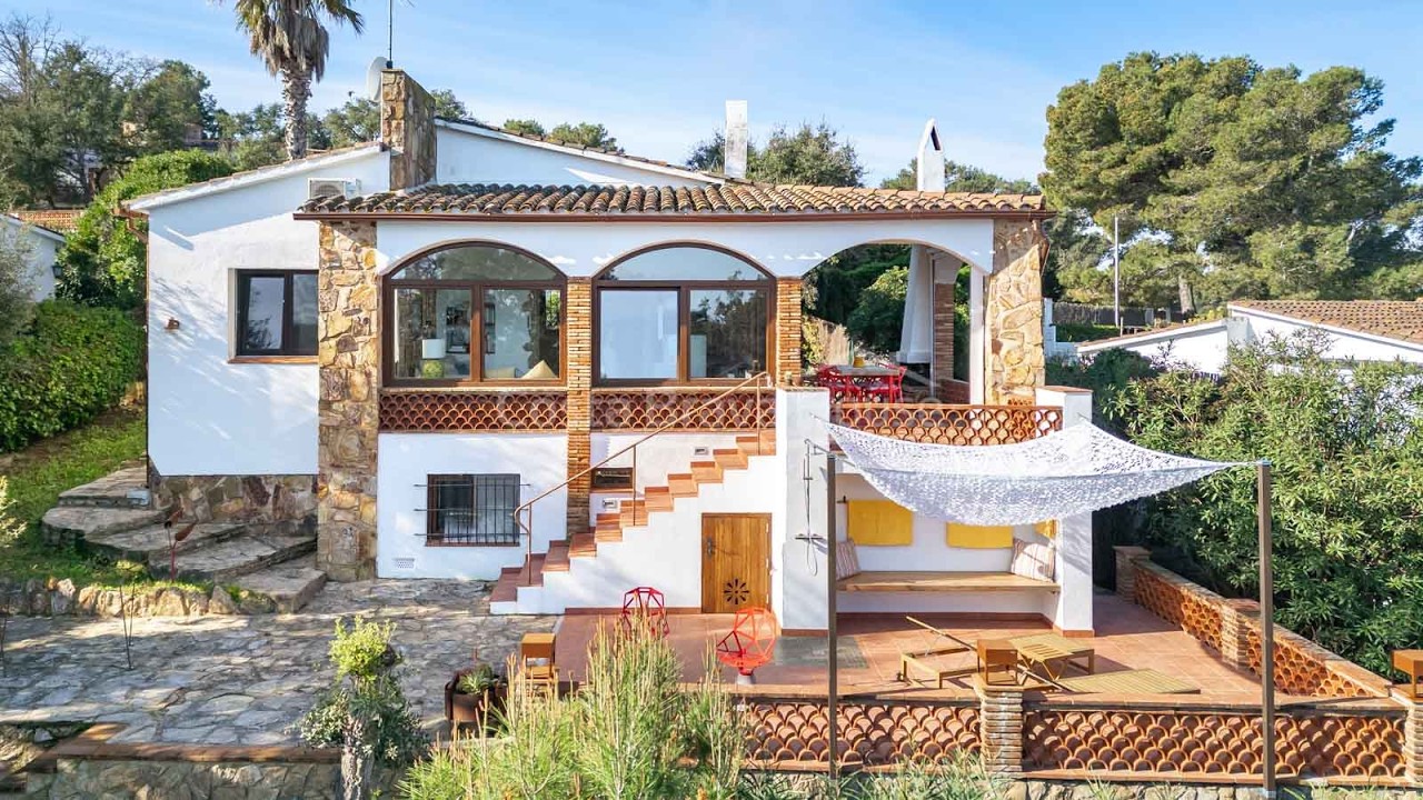 Casa en venta en Pals con terraza, garaje y sauna | Ref 3033