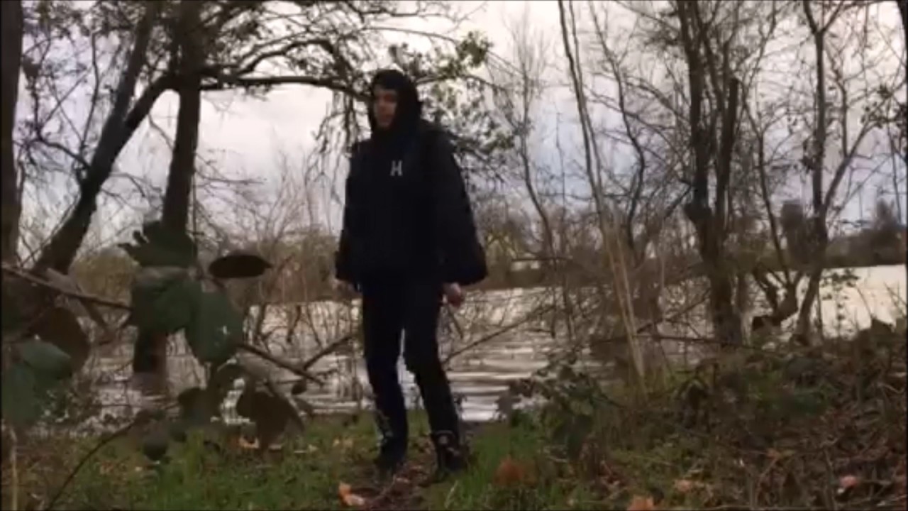 SK - COLD WORLD (VIDEO)