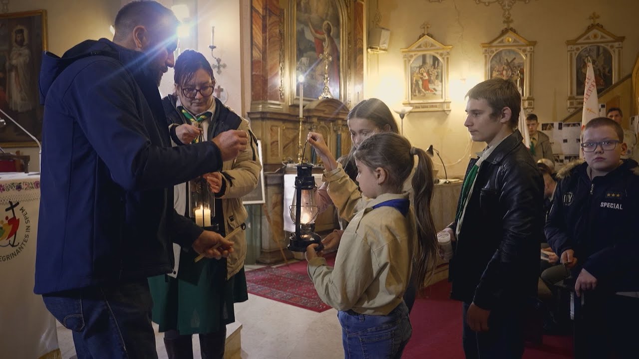 Kárpát-medence - A Betlehemi Békeláng érkezése a délvidéki Horgosra 2025.12.21.