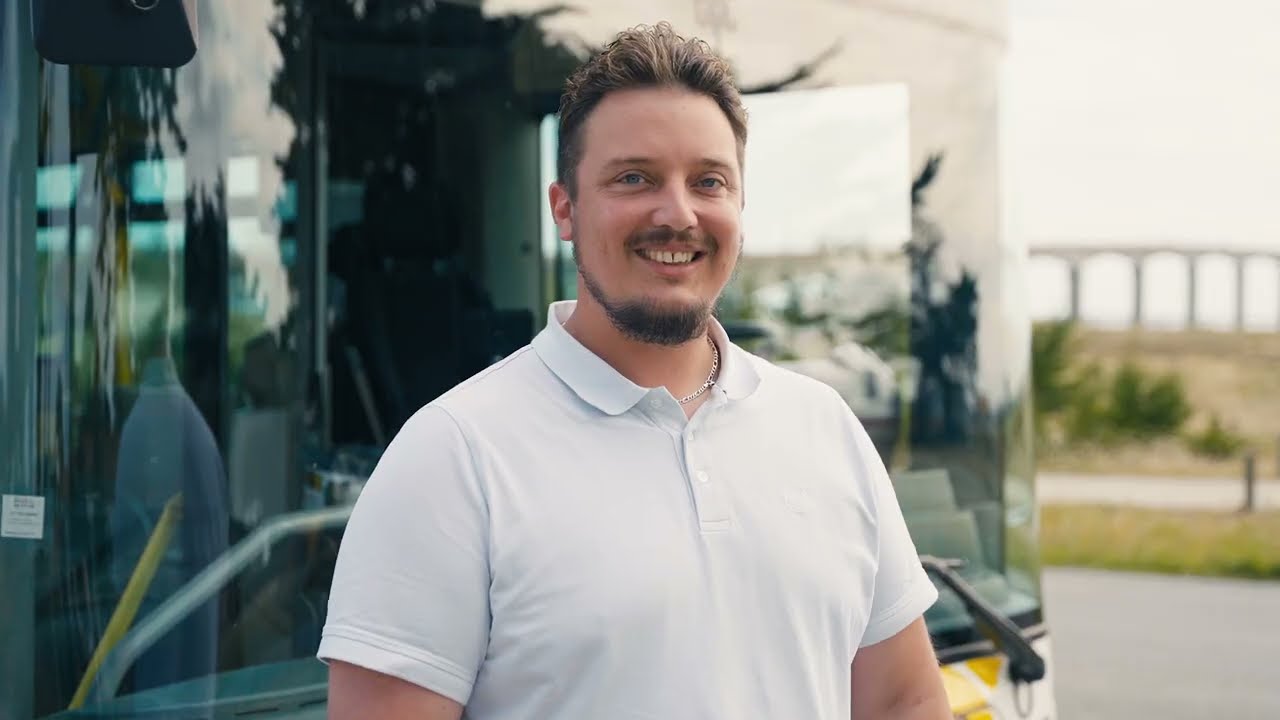 A la découverte de Mathieu, conducteur de bus, Agir (Sous-titres)