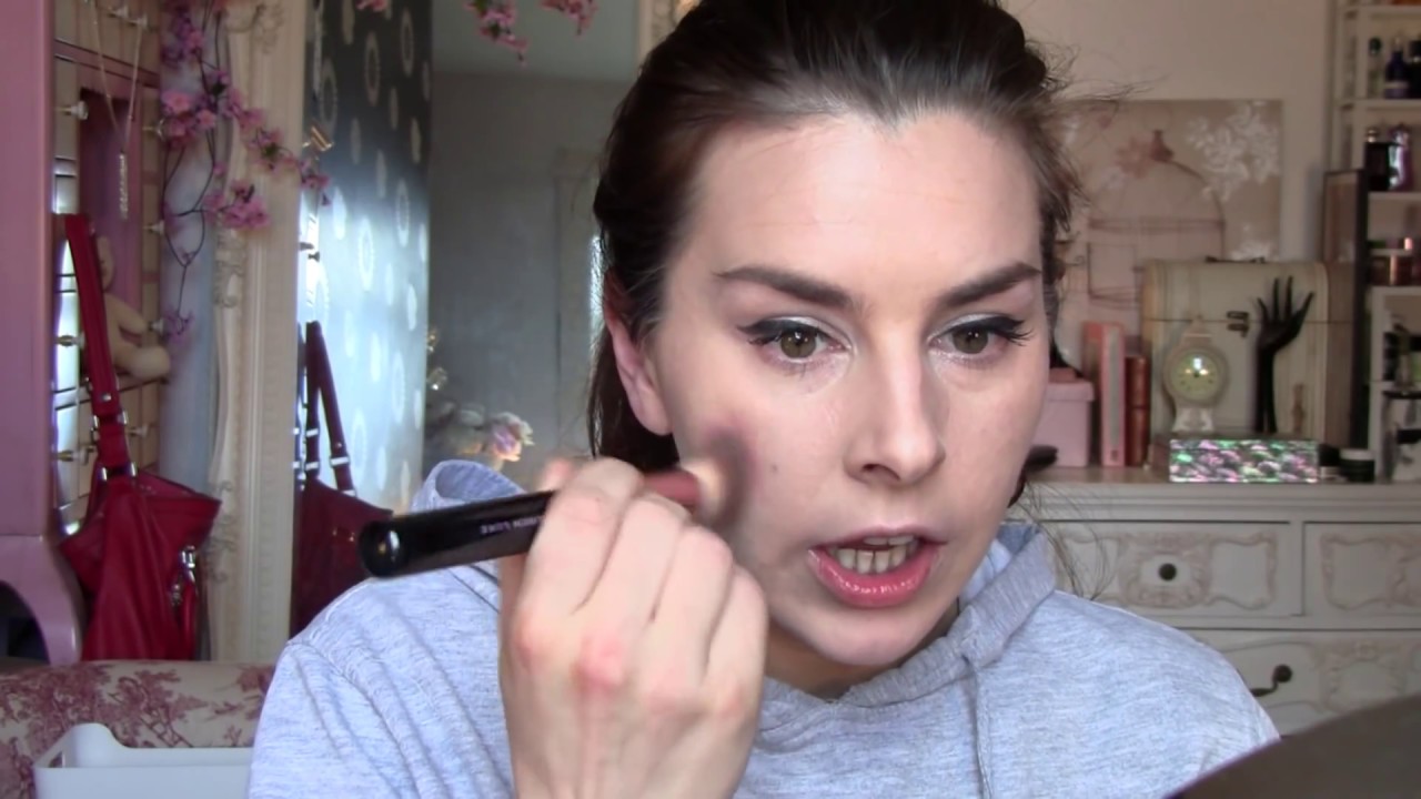 My Go To Make Up Look Plus Outfit Of The Day