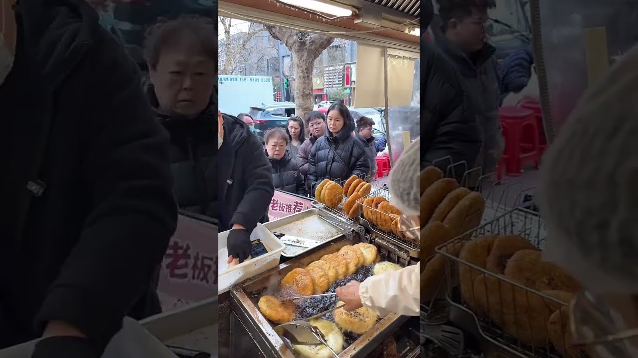 🔴 Live🔴Set up a stall and sell 1,000 scallion pancakes every day!的副本