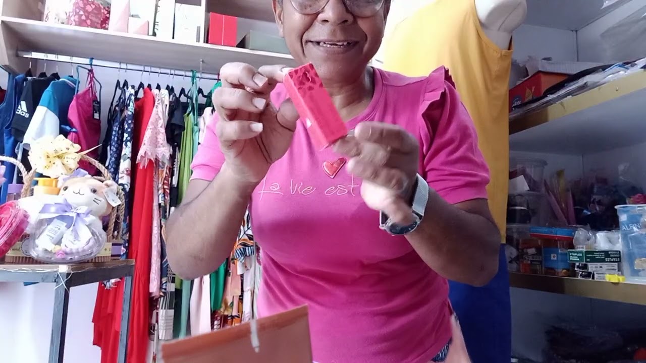 Corra que ainda dá tempo de adquirir uma linda lembrança para o dia internacional da mulher!!!