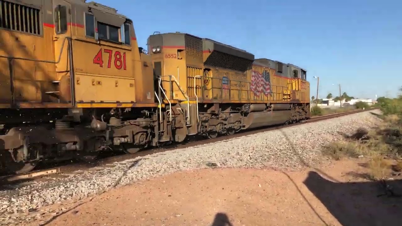 UP 8552 East at Gilbert, AZ