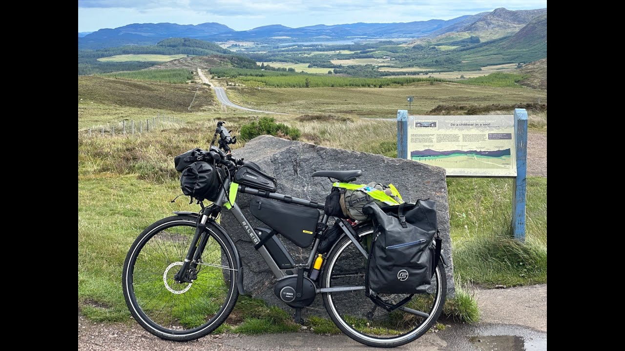 Cycling down the Great Glen - 4k handlebar footage from coast to coast (almost)