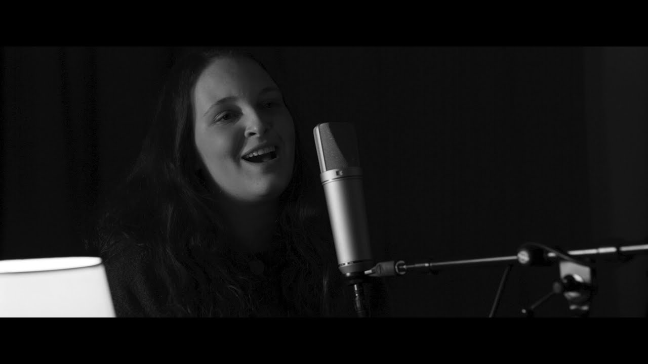 Julia P&ouml;ckl & Leonhard Schwarz - Barfua&szlig; geh