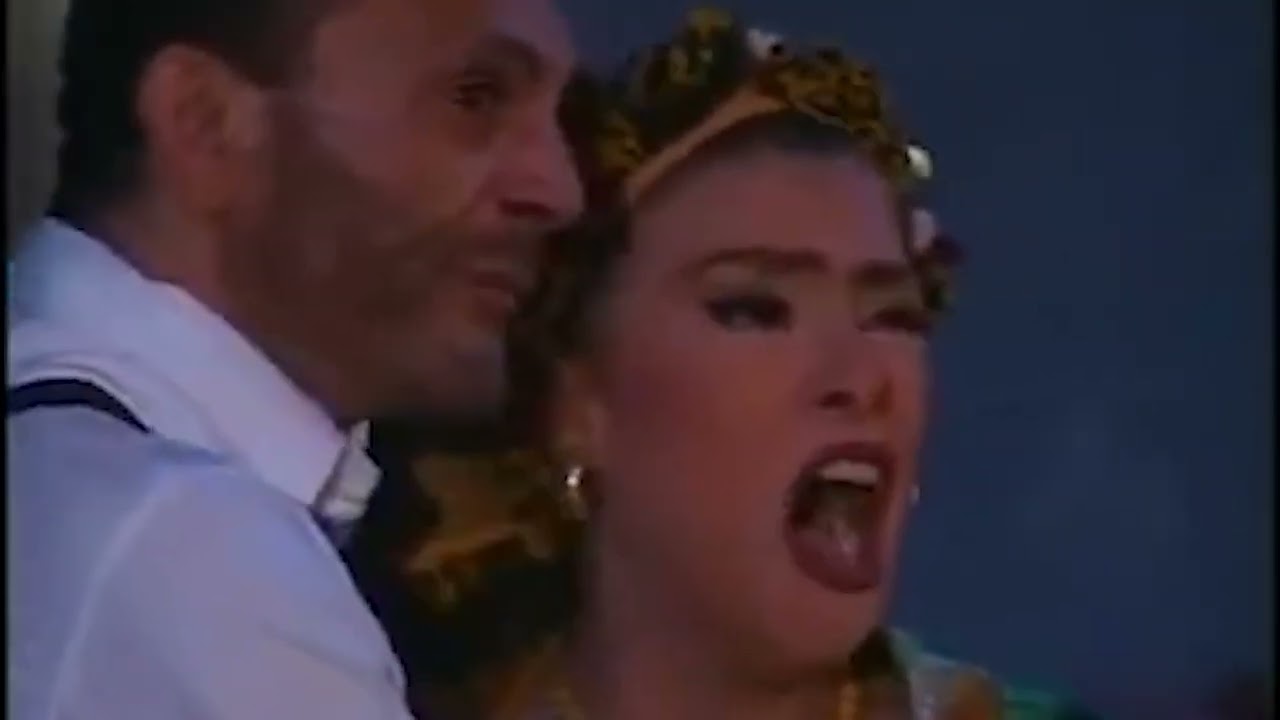 شاهد قمة الكوميدية من محمد صبحي وهو بيقول هتلر هيسيب الحرب كلها ويضرب البيت المعفن اللي ساكن فيه