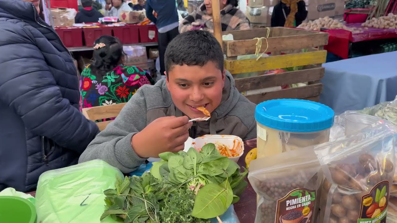 Tlatlauquitepec pueblo mágico y su Día de Tianguis 